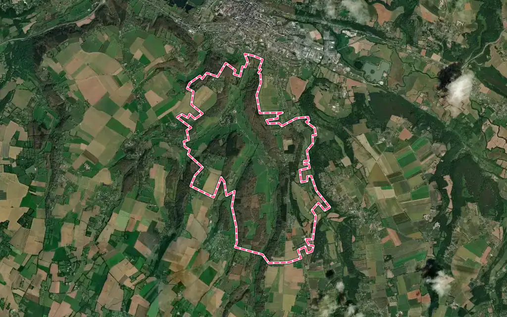 Vue satellite de Tourville-sur-Pont-Audemer avec ses contours administratifs