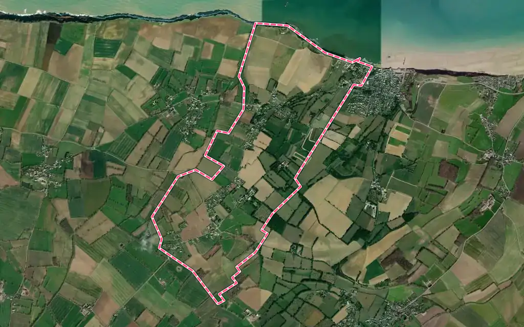 Vue satellite de Tracy-sur-Mer avec ses contours administratifs