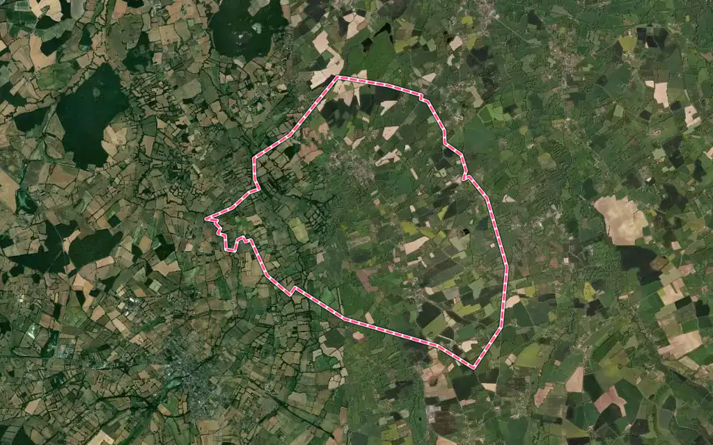 Vue satellite de Tranzault avec ses contours administratifs