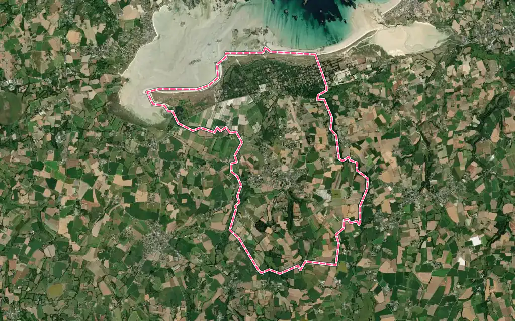 Vue satellite de Tréflez avec ses contours administratifs