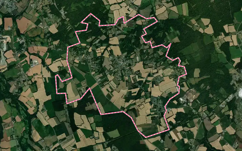 Vue satellite de Tréguidel avec ses contours administratifs
