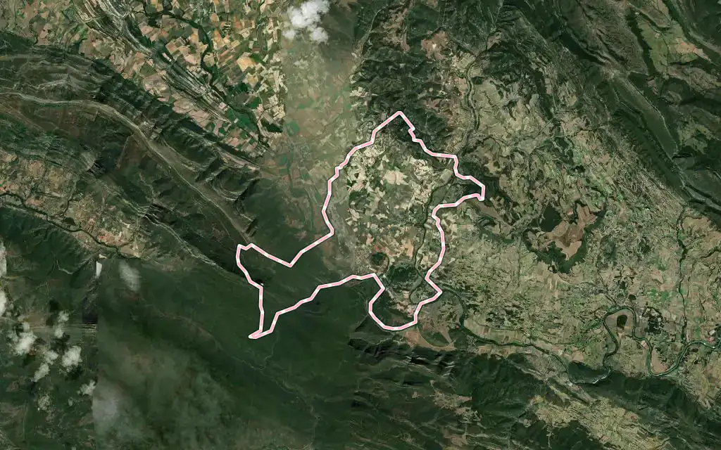 Vista satélite de Trespaderne con su contorno administrativo