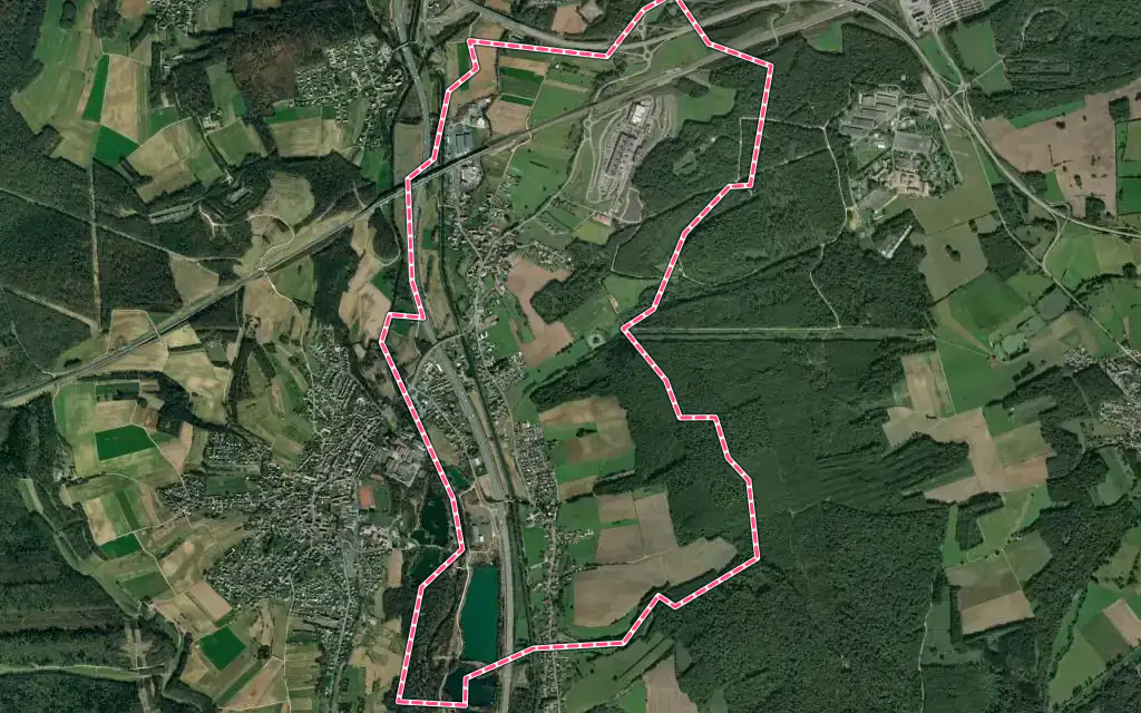 Vue satellite de Trévenans avec ses contours administratifs