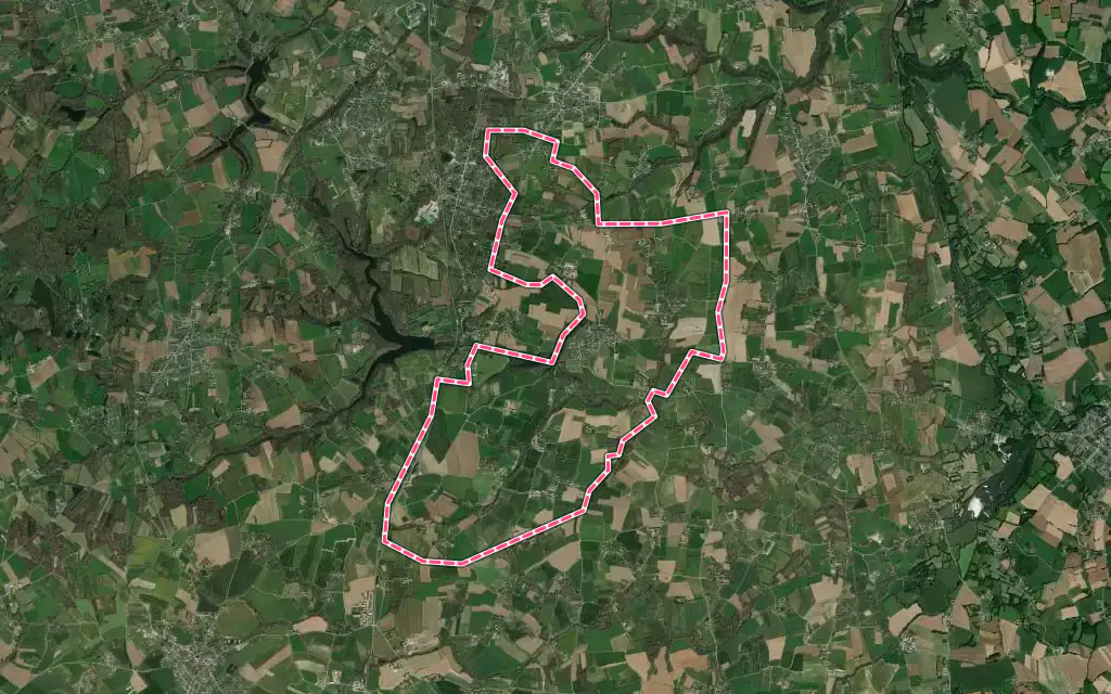 Vue satellite de Trévron avec ses contours administratifs
