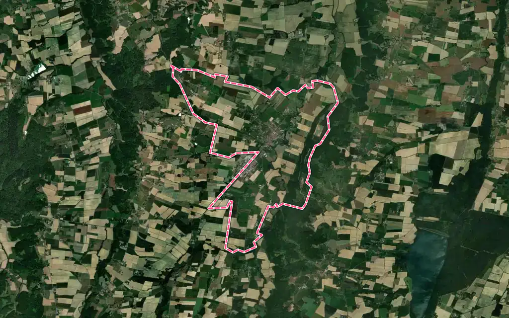 Vue satellite de Trie-sur-Baïse avec ses contours administratifs
