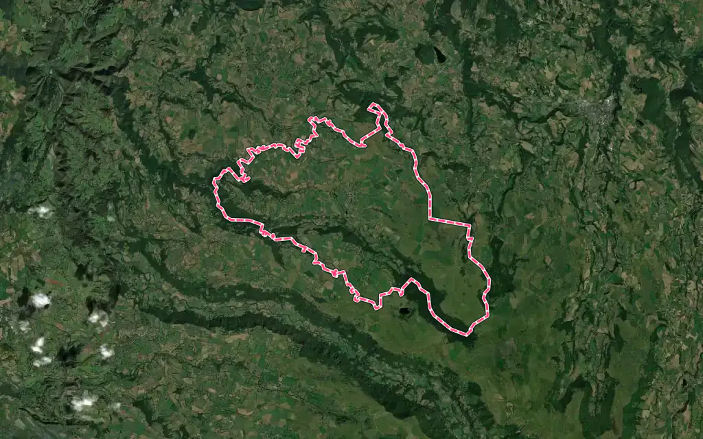 Vue satellite de Trizac avec ses contours administratifs
