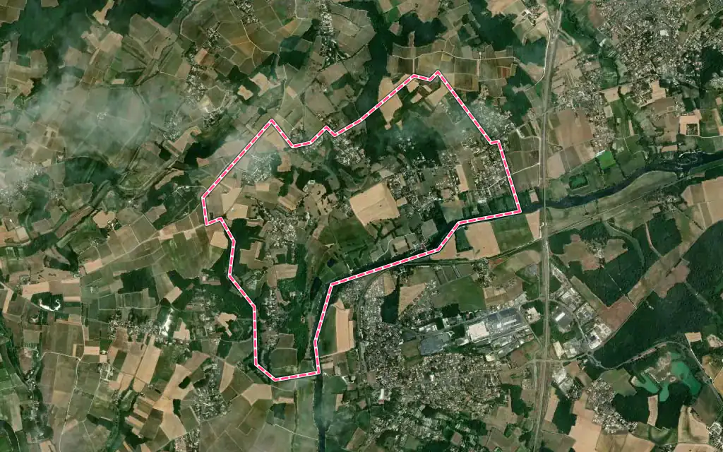 Vue satellite de Trois-Palis avec ses contours administratifs