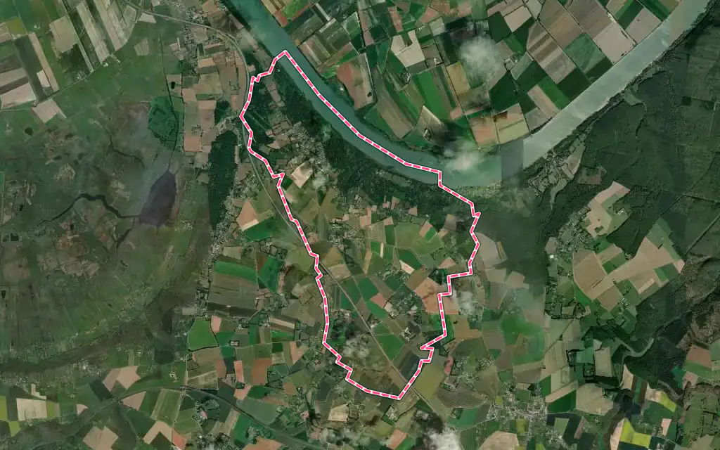 Vue satellite de Trouville-la-Haule avec ses contours administratifs