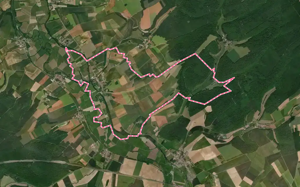 Vue satellite de Troyon avec ses contours administratifs