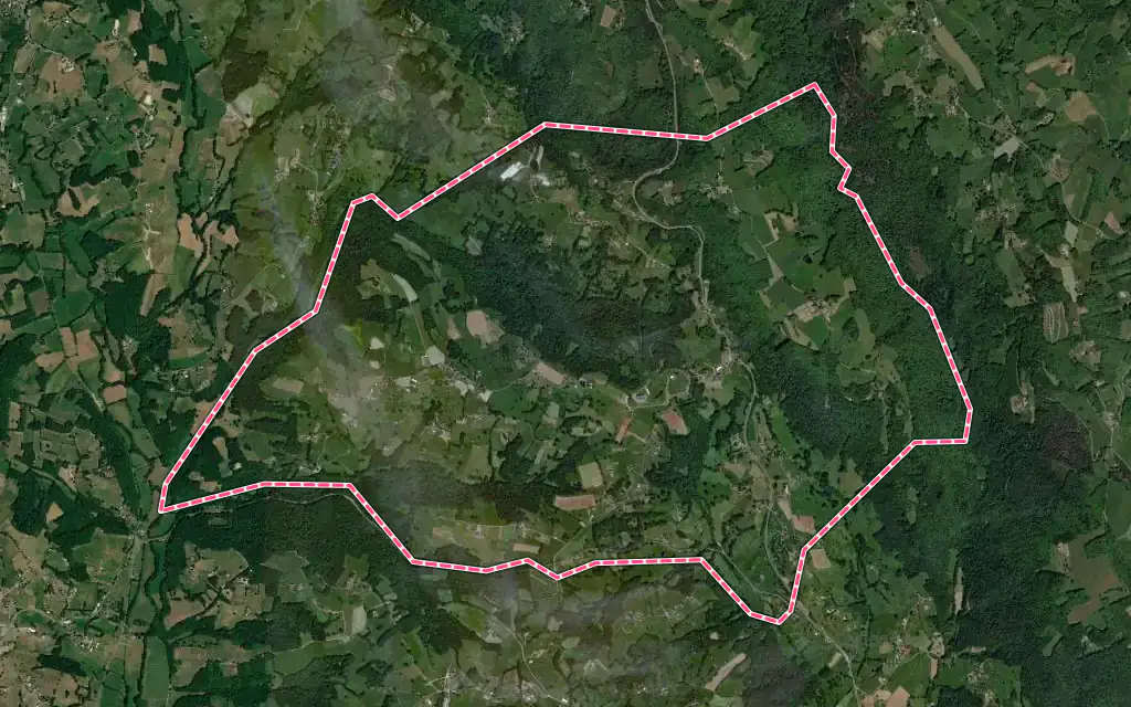 Vue satellite de Tudeils avec ses contours administratifs