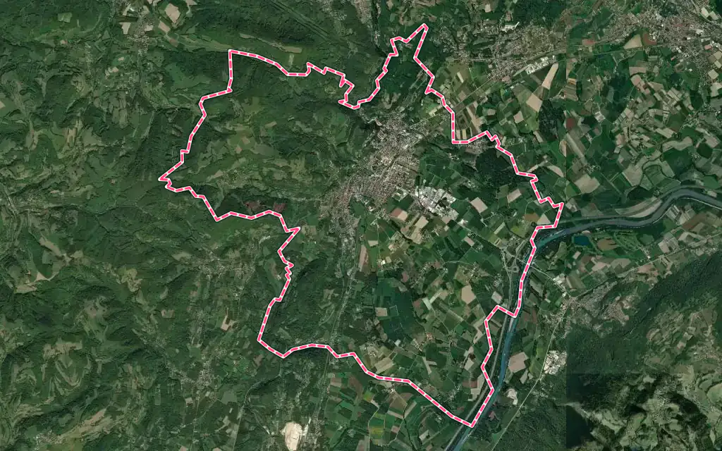 Vue satellite de Tullins avec ses contours administratifs