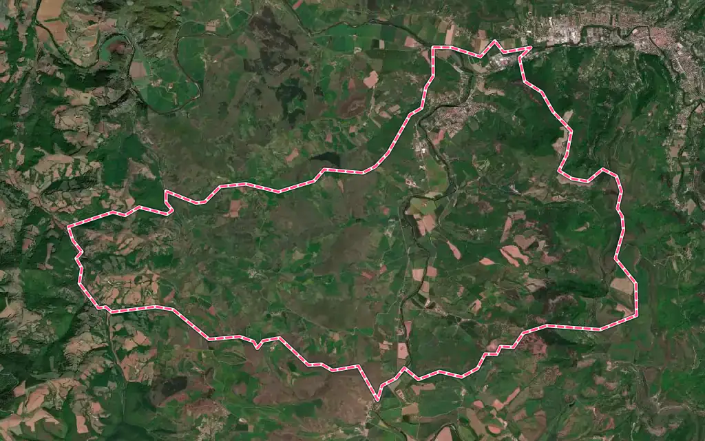 Vue satellite de Vabres-l'Abbaye avec ses contours administratifs