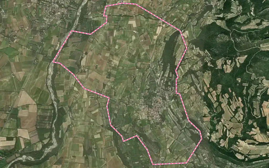 Vue satellite de Vacqueyras avec ses contours administratifs