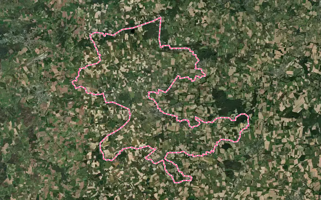Vue satellite de Val d'Anast avec ses contours administratifs