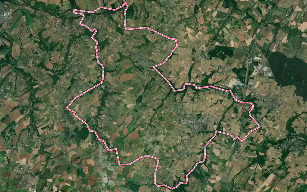 Vue satellite de Val-du-Layon avec ses contours administratifs