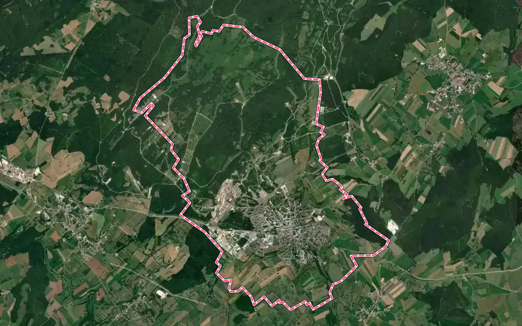 Vue satellite de Valdahon avec ses contours administratifs