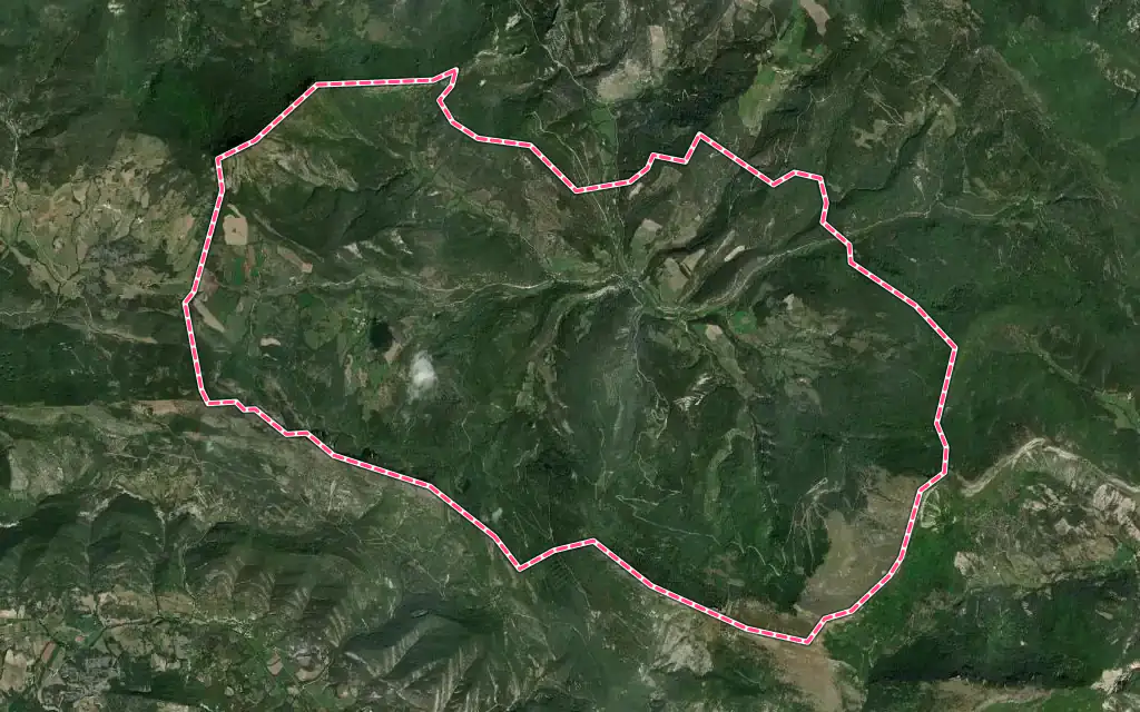 Vue satellite de Valdrôme avec ses contours administratifs