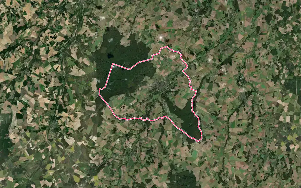 Vue satellite de Valençay avec ses contours administratifs