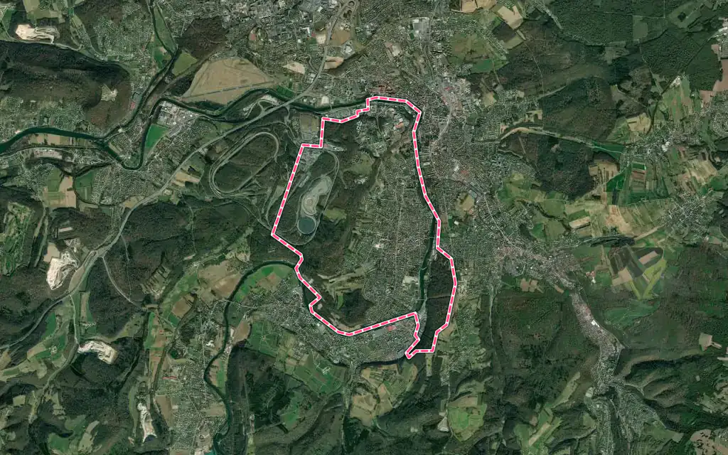 Vue satellite de Valentigney avec ses contours administratifs