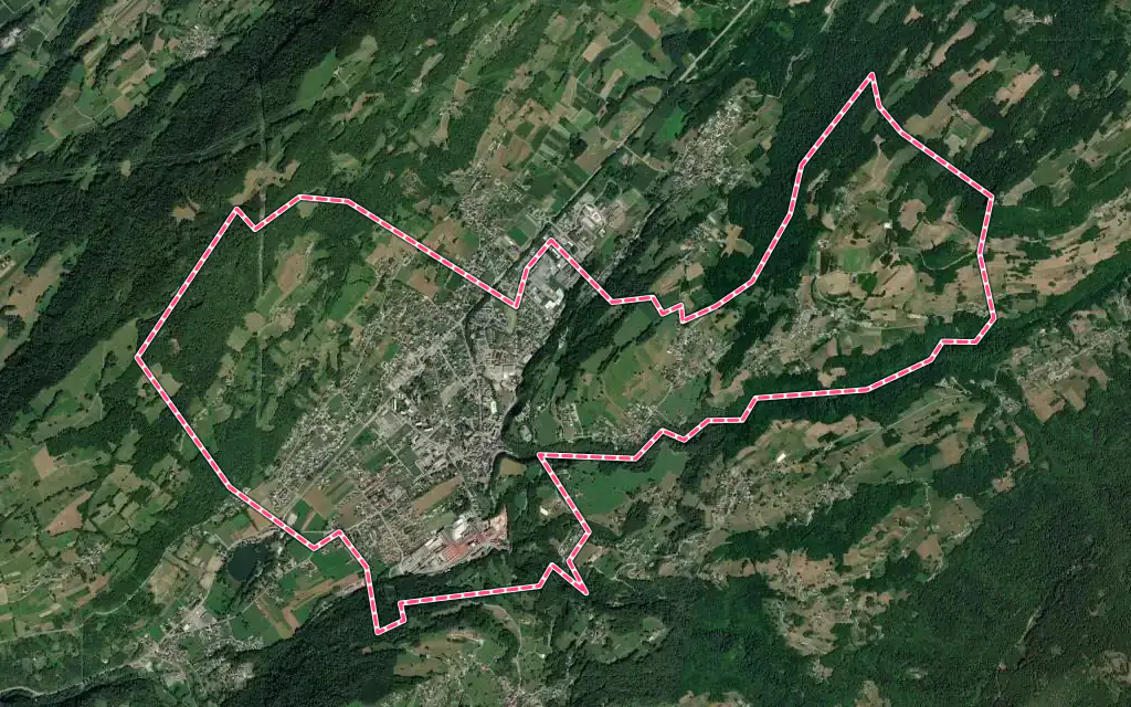 Vue satellite de Valgelon-La Rochette avec ses contours administratifs