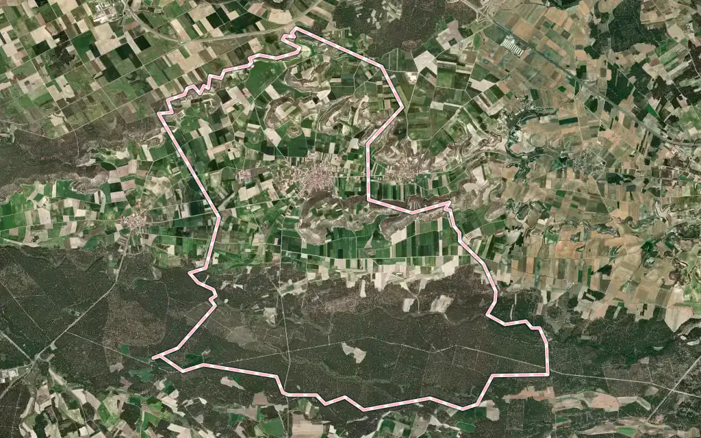 Vista satélite de Vallelado con su contorno administrativo