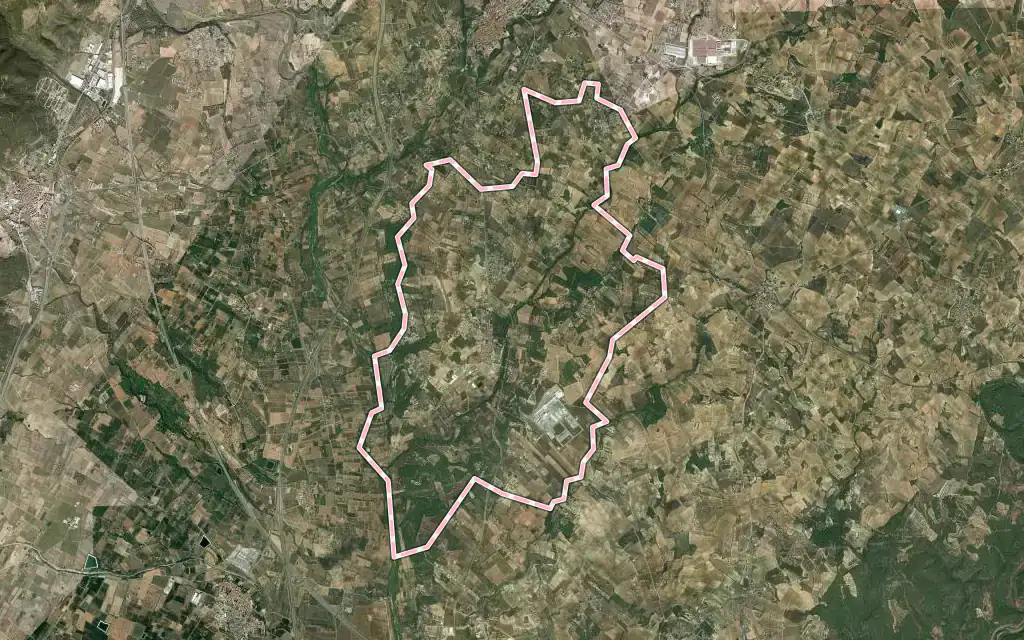 Vista satélite de Vallmoll con su contorno administrativo
