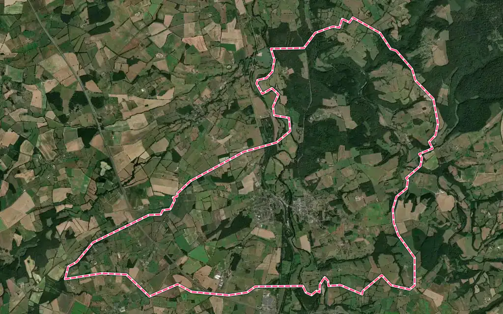 Vue satellite de Vallon-en-Sully avec ses contours administratifs
