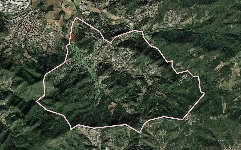 Vista satélite de Vallromanes con su contorno administrativo