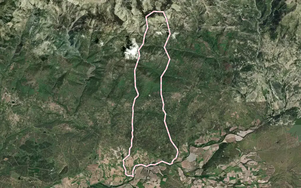 Vista satélite de Valverde de la Vera con su contorno administrativo