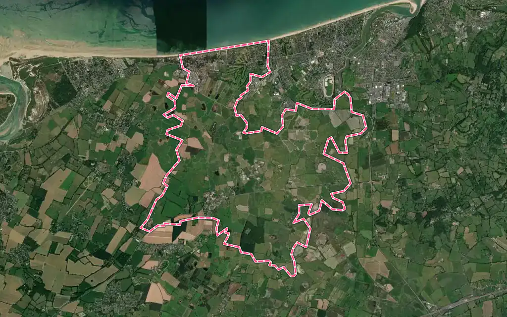 Vue satellite de Varaville avec ses contours administratifs