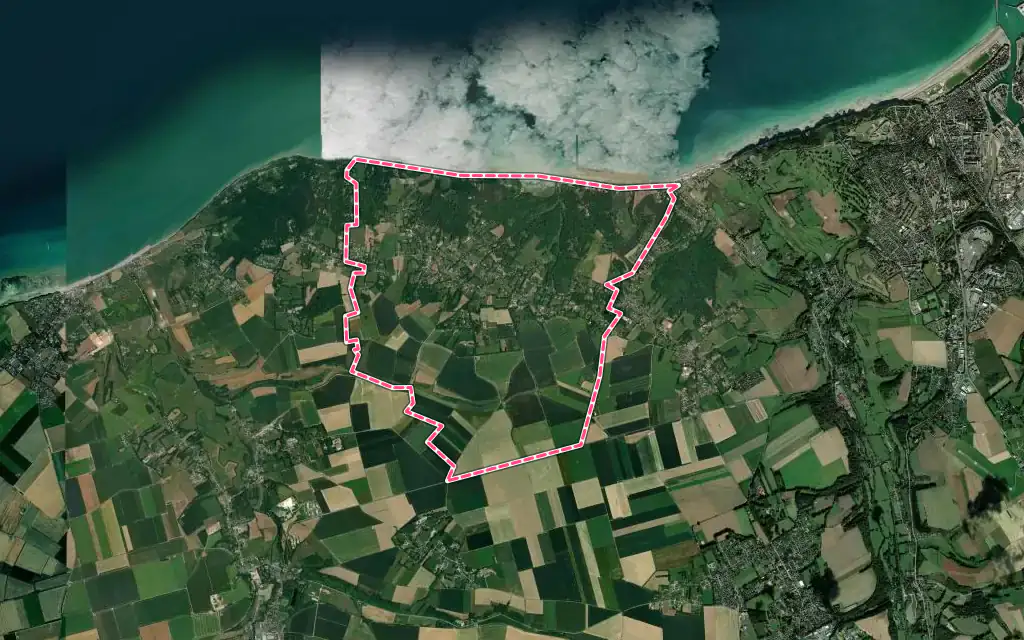 Vue satellite de Varengeville-sur-Mer avec ses contours administratifs