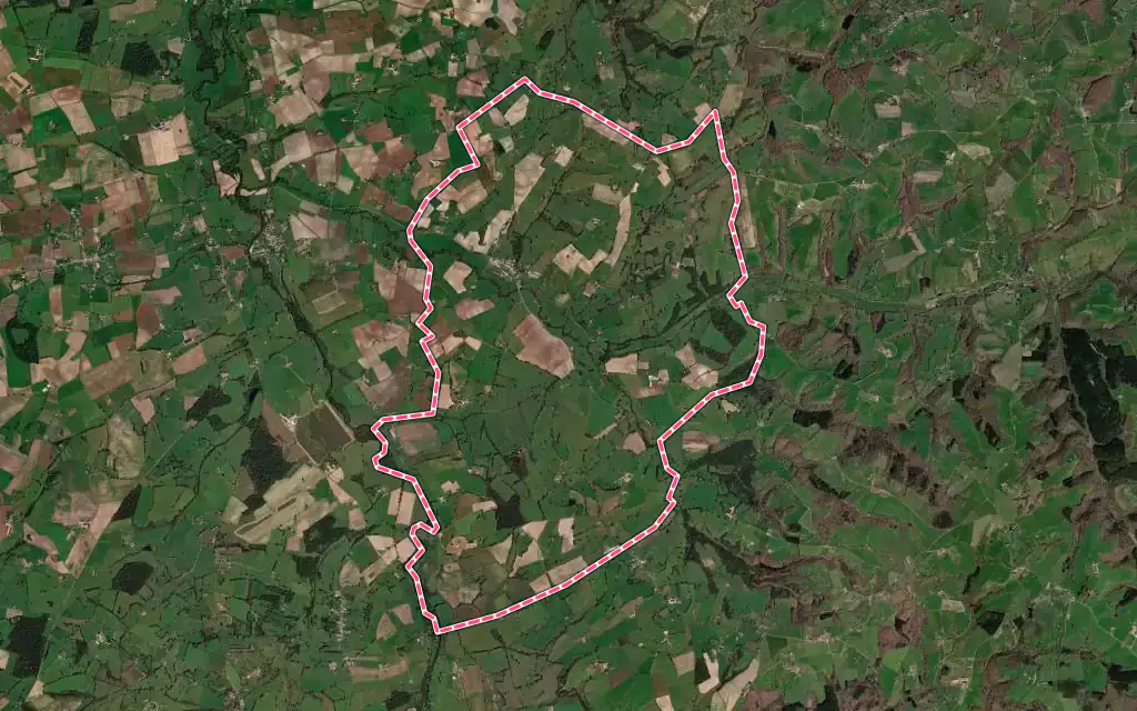 Vue satellite de Varennes-sur-Tèche avec ses contours administratifs