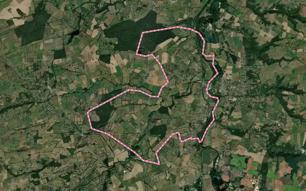 Vue satellite de Vaux avec ses contours administratifs
