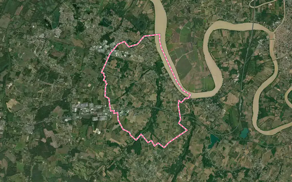 Vue satellite de Vayres avec ses contours administratifs