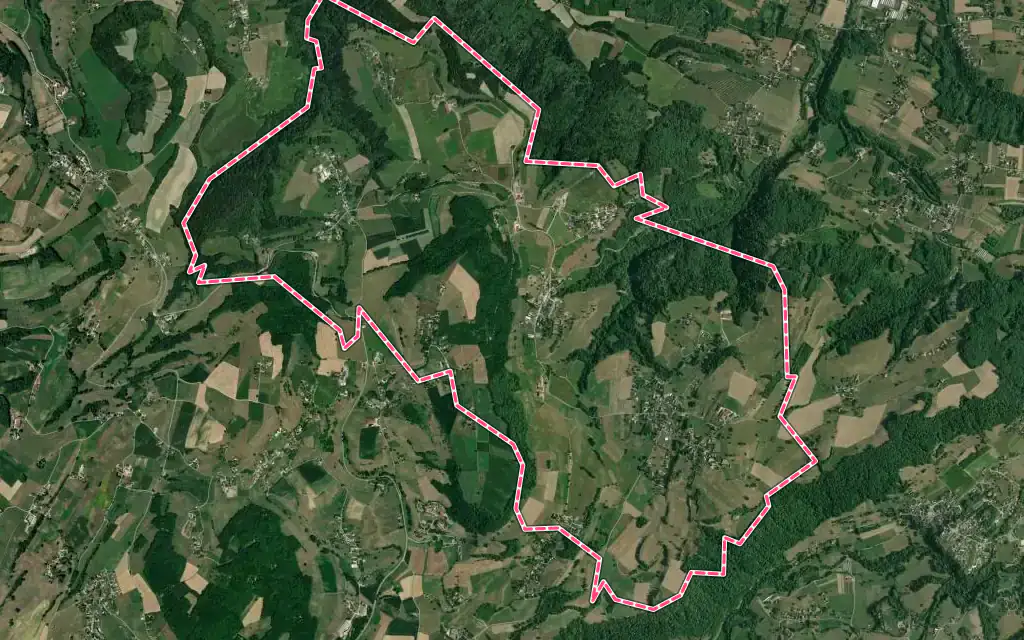 Vue satellite de Velanne avec ses contours administratifs