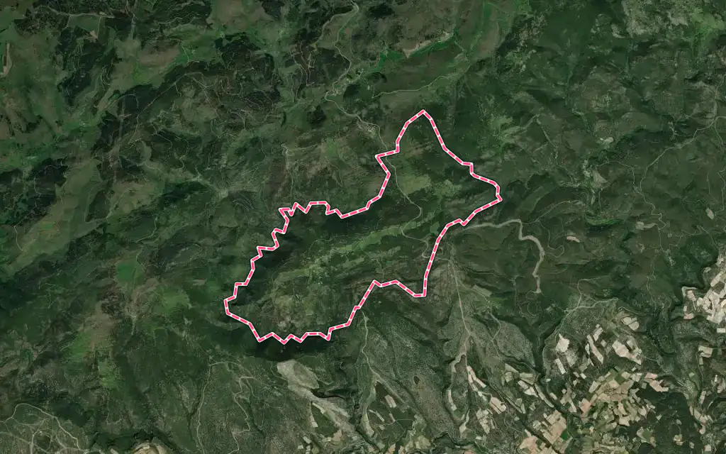 Vue satellite de Vélieux avec ses contours administratifs