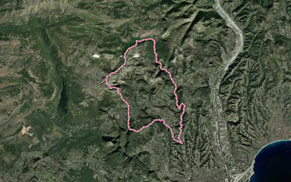 Vue satellite de Vence avec ses contours administratifs