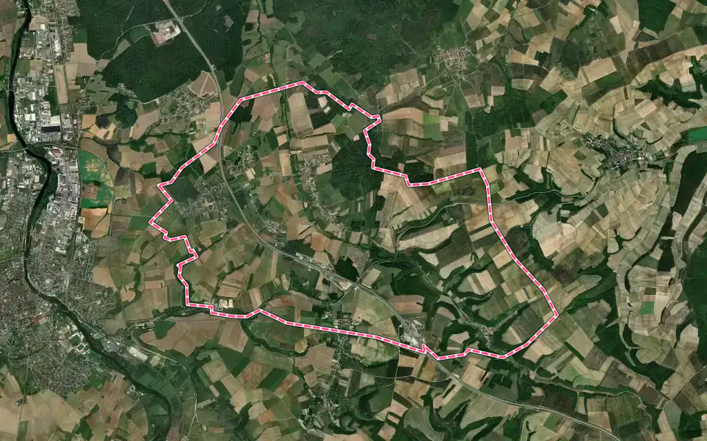 Vue satellite de Venoy avec ses contours administratifs
