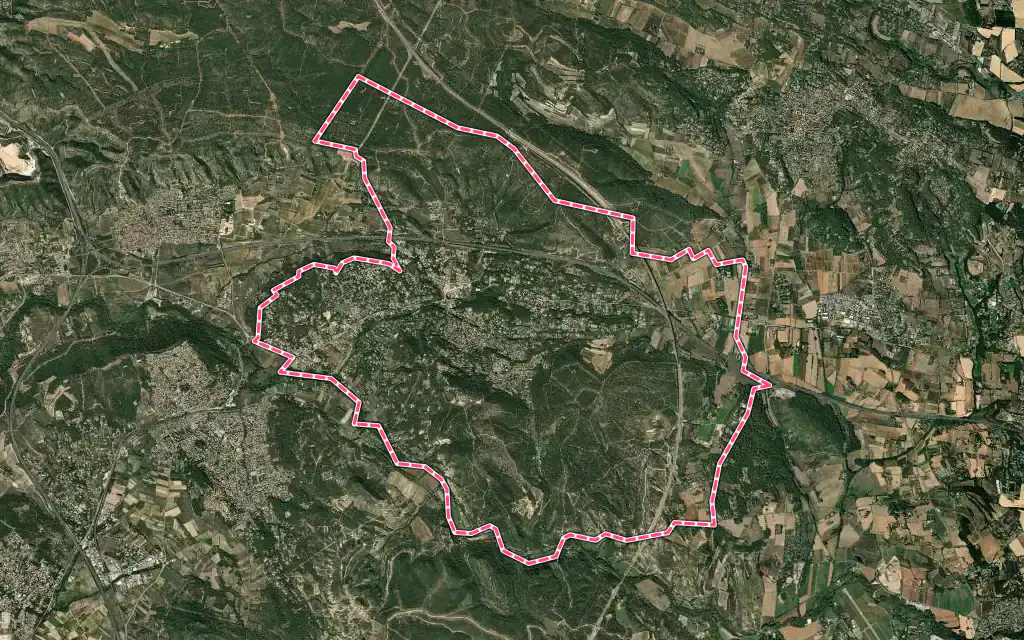 Vue satellite de Ventabren avec ses contours administratifs