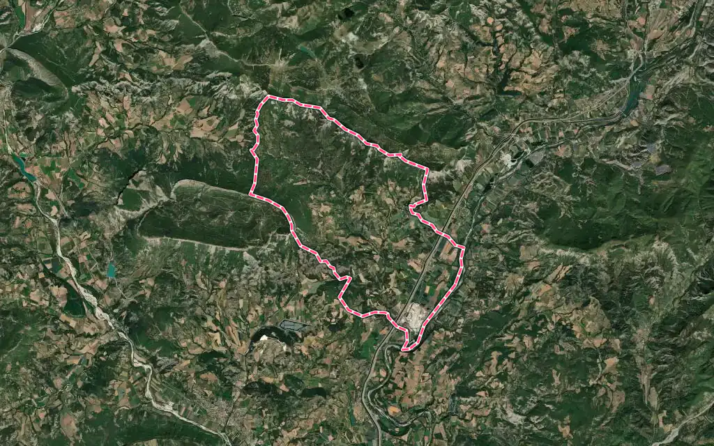 Vue satellite de Ventavon avec ses contours administratifs
