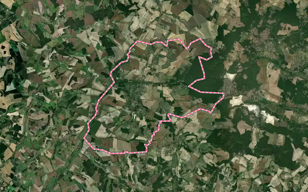Vue satellite de Verteillac avec ses contours administratifs