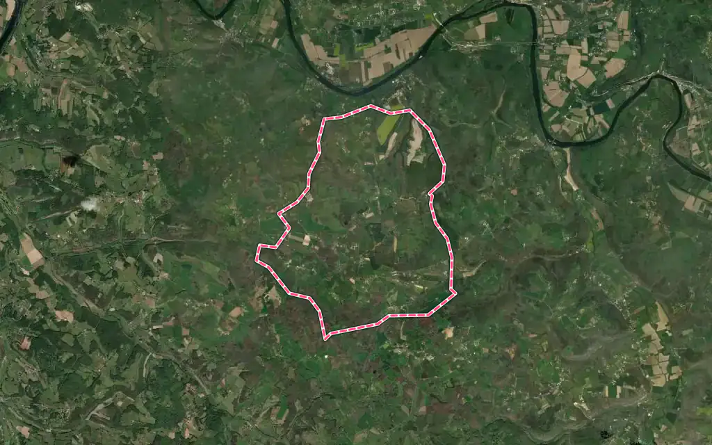 Vue satellite de Veyrines-de-Domme avec ses contours administratifs