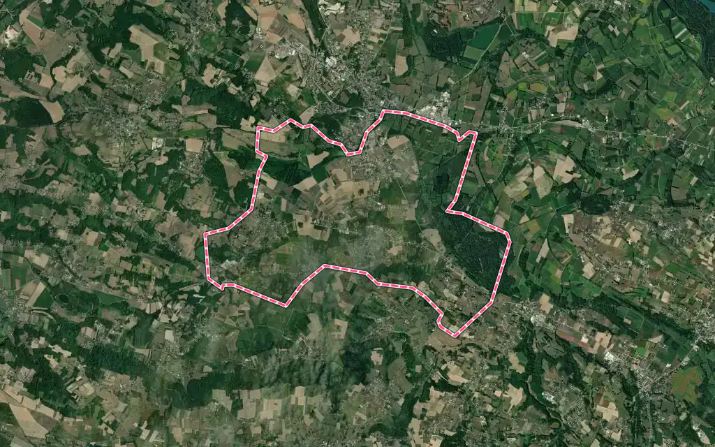 Vue satellite de Vézeronce-Curtin avec ses contours administratifs