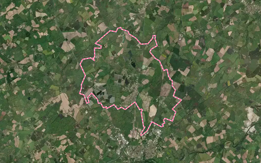 Vue satellite de Viennay avec ses contours administratifs