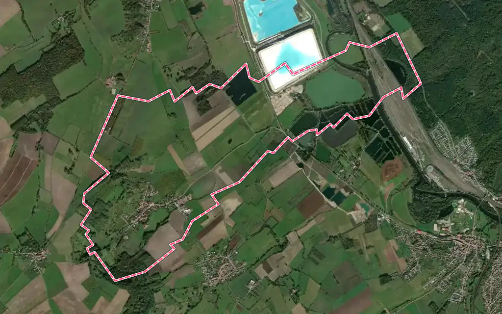 Vue satellite de Vigneulles avec ses contours administratifs