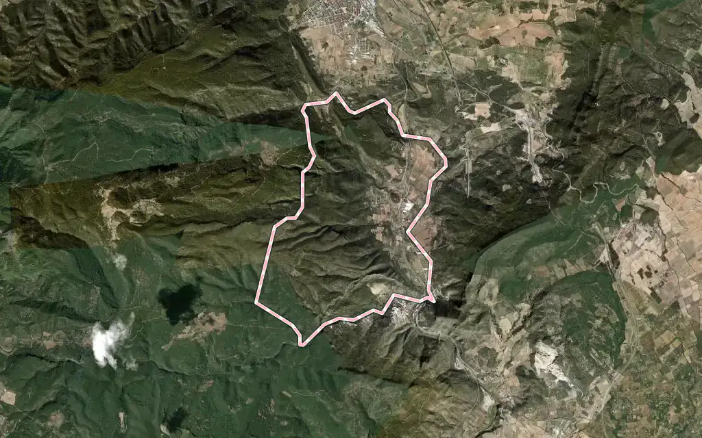 Vista satélite de Vilaverd con su contorno administrativo