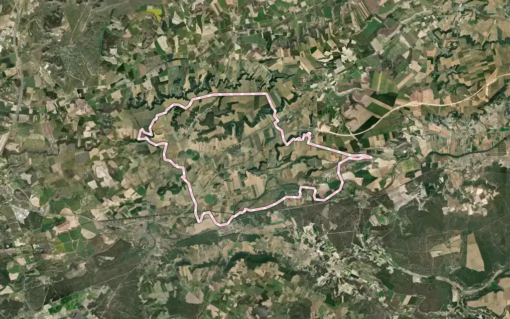 Vista satélite de Villabáñez con su contorno administrativo