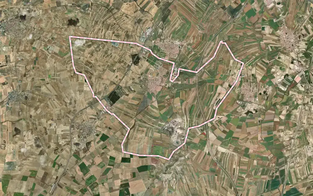 Vista satélite de Villaluenga de la Sagra con su contorno administrativo