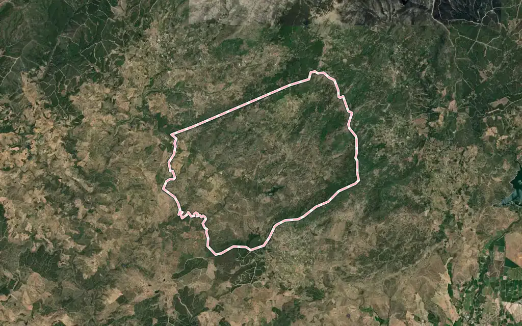 Vista satélite de Villamiel con su contorno administrativo