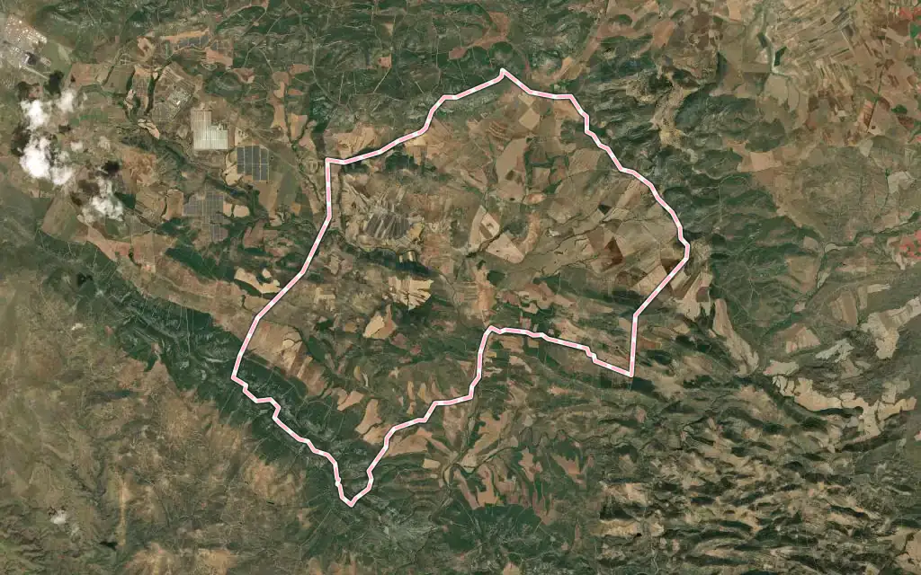 Vista satélite de Villanueva de San Carlos con su contorno administrativo